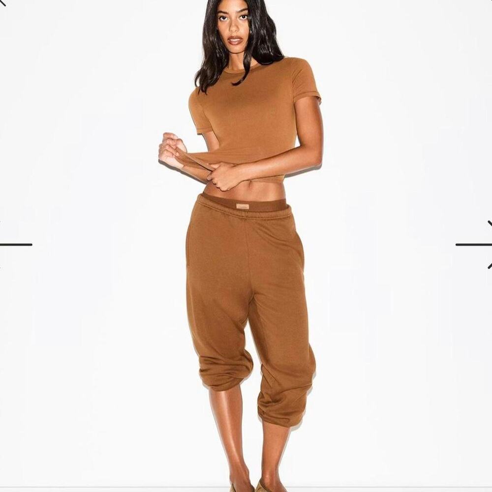 NWOT skims brown jogger